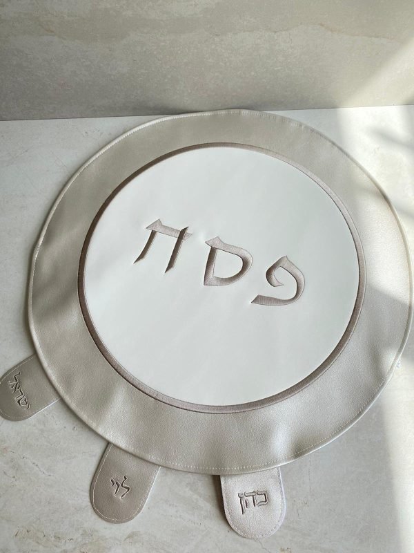 כסוי למצות וקערה צבע ברונזה שמנת